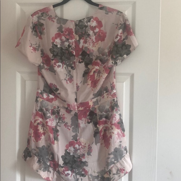 Romper - Picture 5 of 5